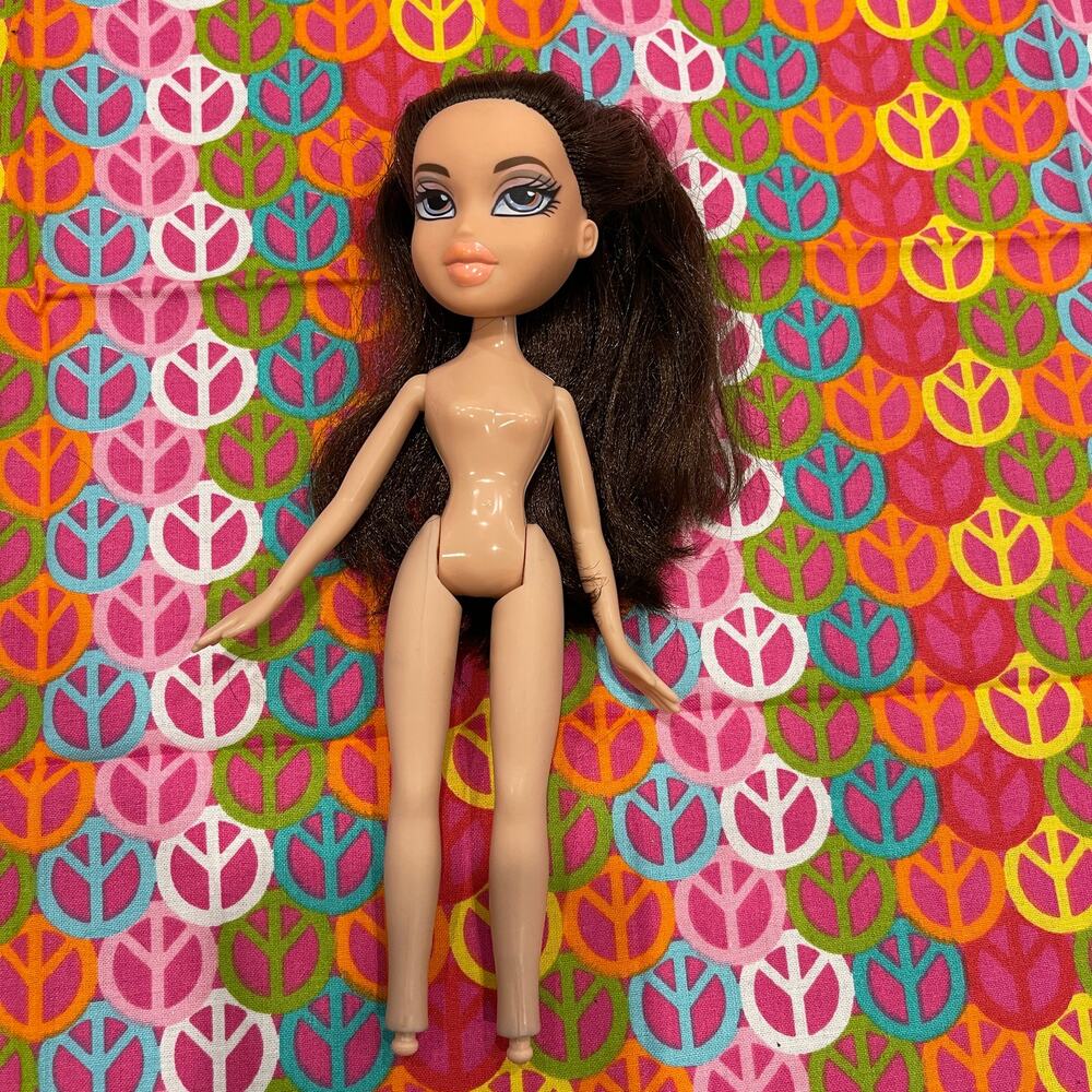 Bratz Spa Dana Doll Lot 20B No. 66 Nude Fashion Doll Only